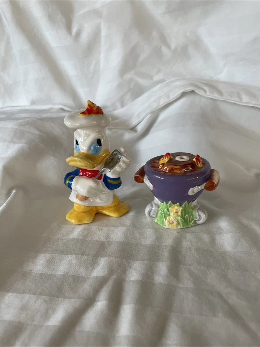 Donald Duck Disney Salt & Pepper Shakers (1968-Now) for sale | eBay