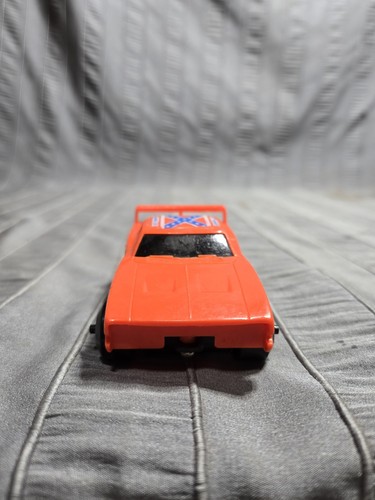 Dukes of Hazzard General Lee 1980 Warner Bros Knickerbocker Friction - Picture 5 of 11
