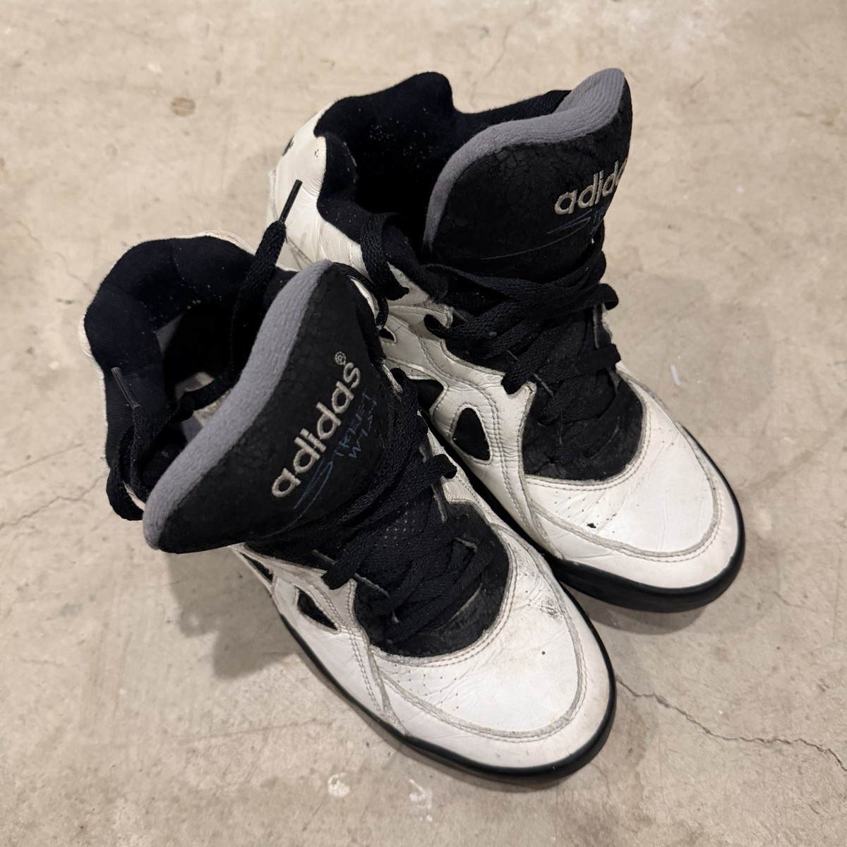 可変式ダンベル (2.5kg〜25kg×1個) M adidas(アディダス) 90 ザ・イヤーズ オールドスクール ノンカラ