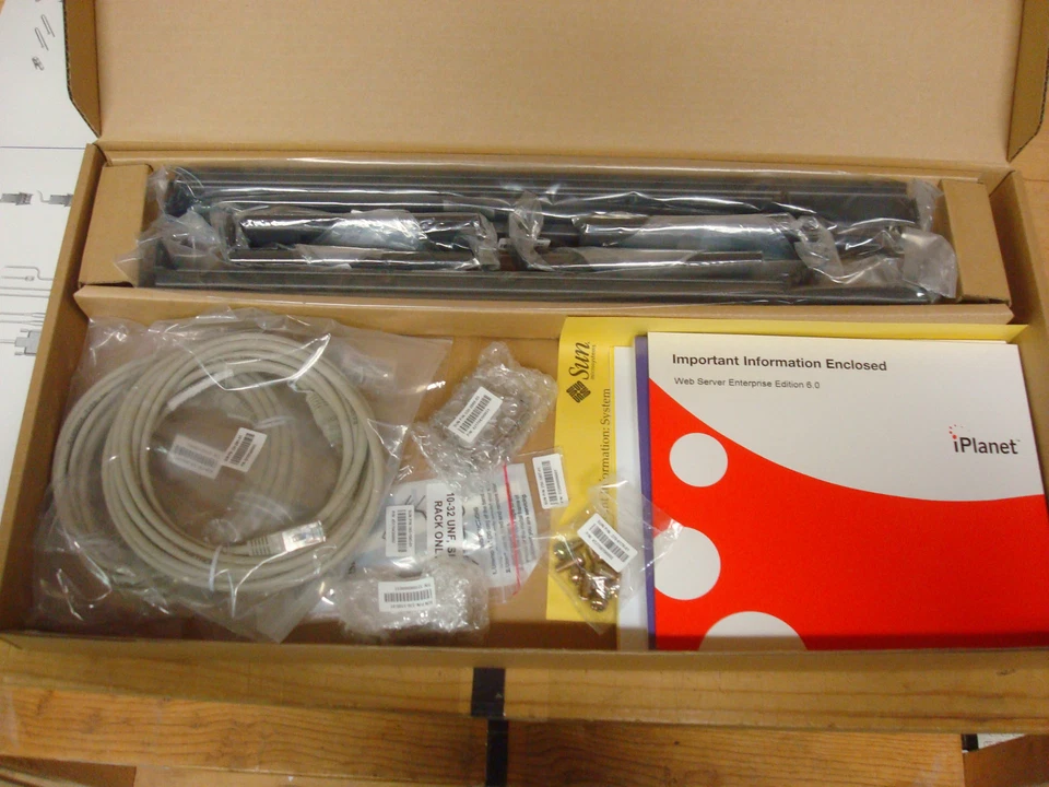 Sun Microsystems Fire V120 (N25AUTA1-9S-512AV1) Server - Image 4 of 4