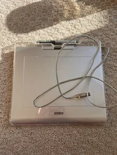 Wacom Graphire Digital Drawing Graphics Tablet With Pen Model  CTE-640 Silver