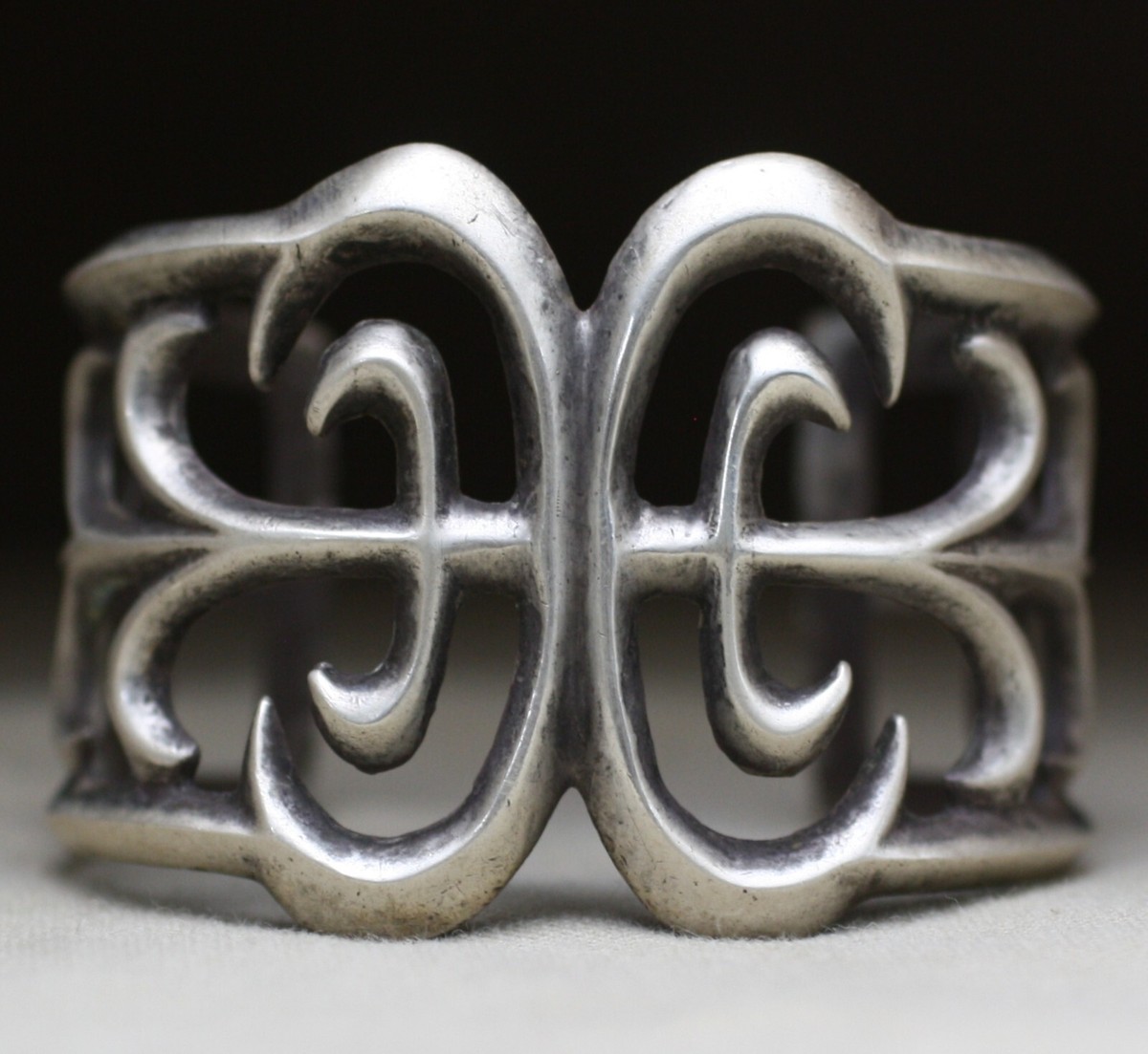 Vintage Native American Navajo Sterling Silver Sandcast Cuff