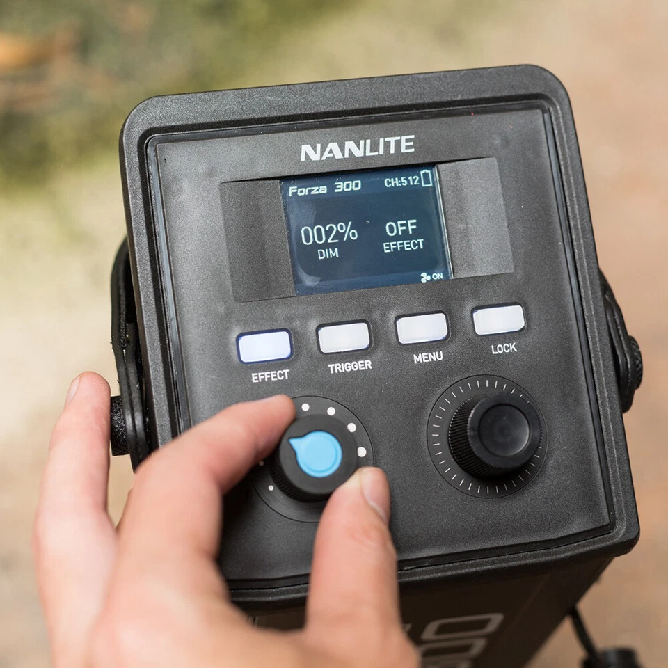 DHL NANLITE Forza 60W 300W Photography Light 5600K Daylight LED COB Bowens Mount - Image 4 of 4