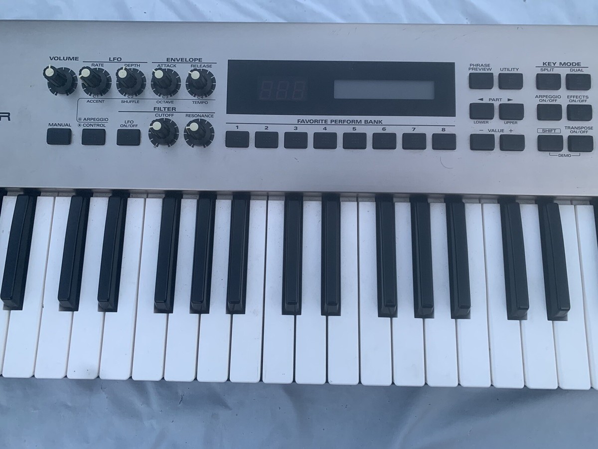 ローランド　シンセサイザー　RS-5 動作品 Roland - RS-5 | 64-Voice Synthesizer
