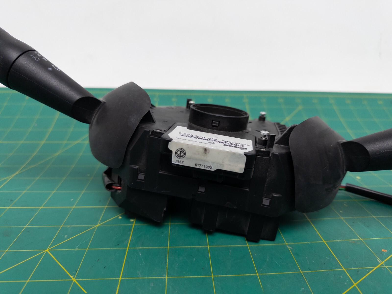 2007 Maserati Quattroporte M139 STEERING COLUMN WIPER TURN SIGNAL SWITCHES OEM