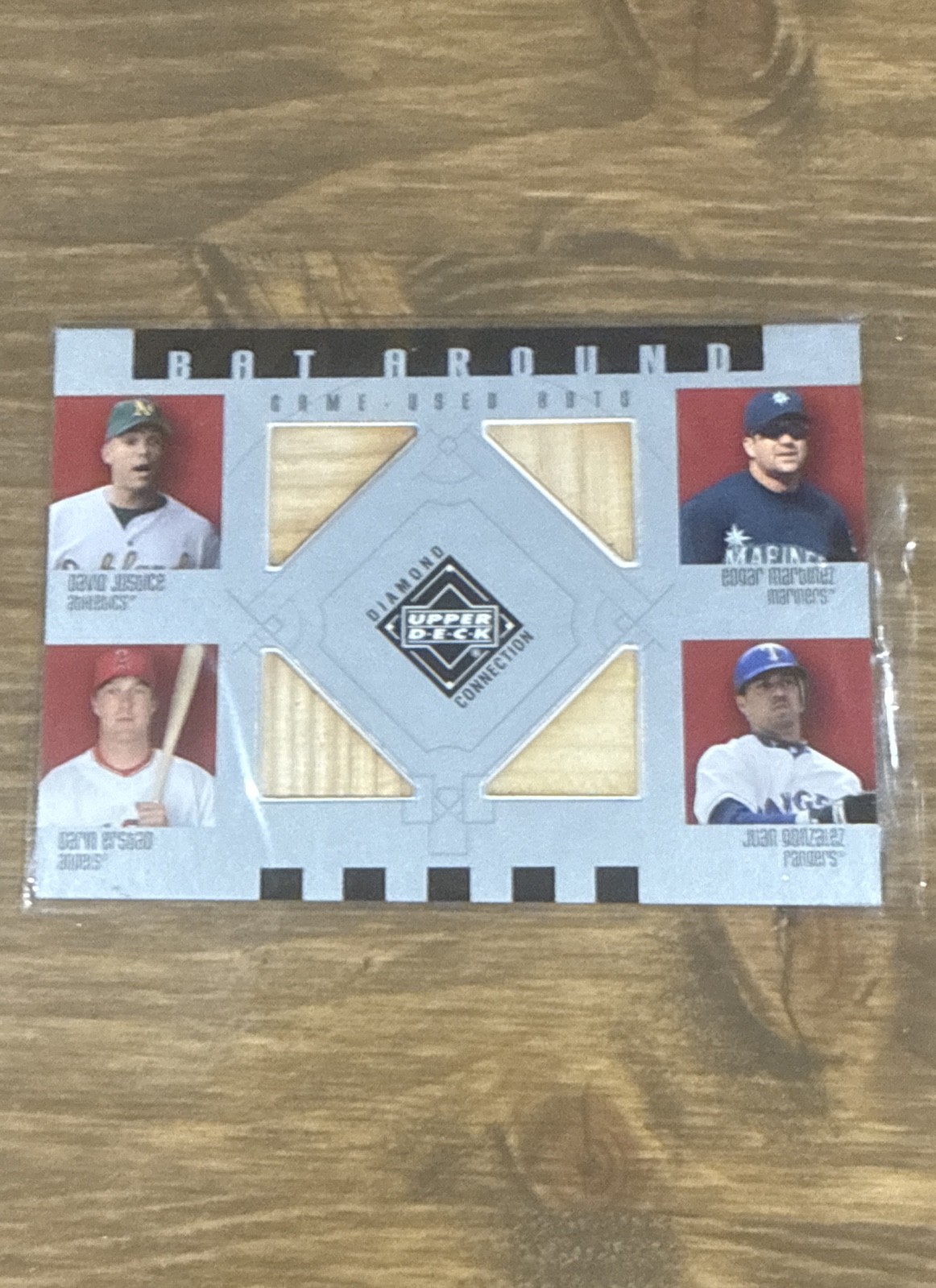  Diamond Connection  Juan González, Edgar Martinez, David Justice #BA-JMEG (MEM)