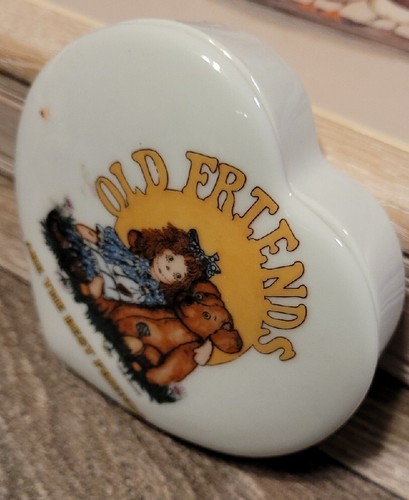 Vintage "Old Friends Are The Best Friends" Papel Porcelain Trinket Box Japan - Picture 7 of 9