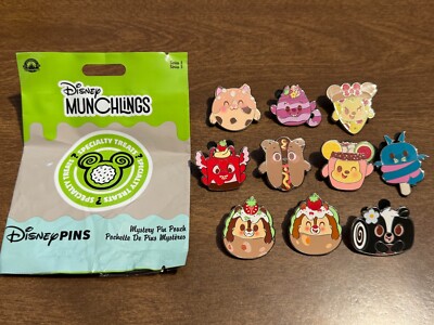 マンチリング Munchlings ピンバッジ DISNEY MUNCHLINGS SERIES 3 PIN Lilo Stitch Hercules Mochi Cheshire