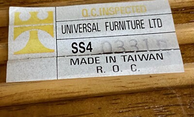 ヴィンテージ　サイドテーブル　UNIVERSAL　FURNITURE　LTD Vintage Universal Furniture Queen Anne Style Dining Chairs - Set