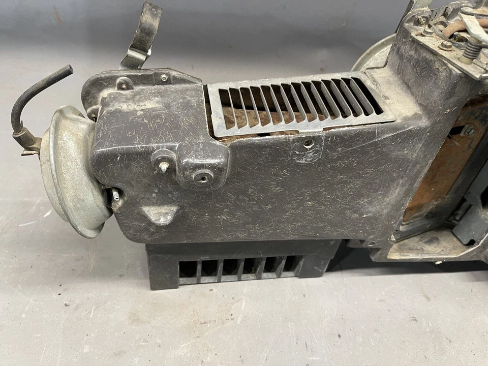 Chevelle Monte Carlo Impala 1967-1972 caja térmica Caprice Firewall GTO Cutlass OE Foto 2 de 4