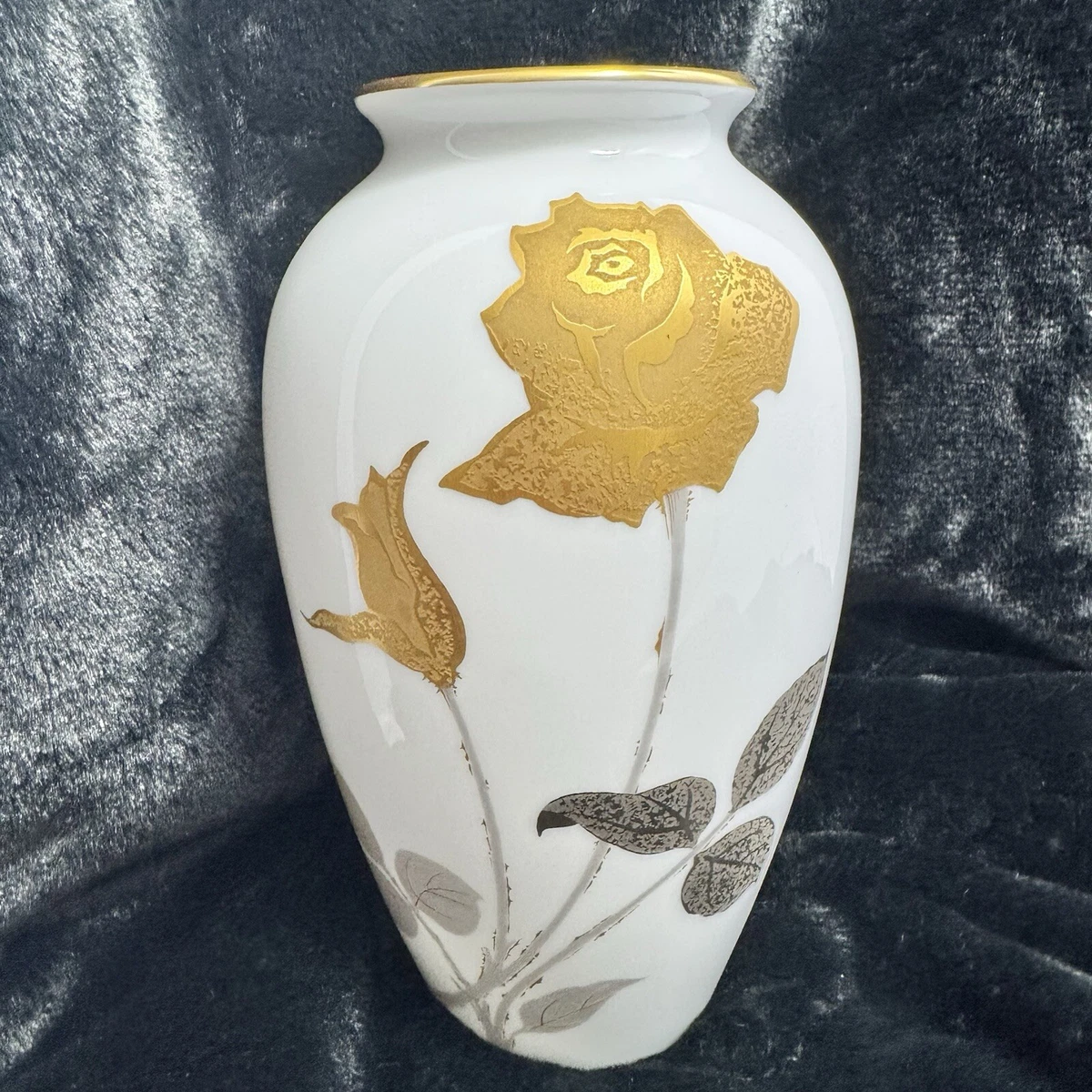 Okura In Collectible Japanese Vases & Jars (1900-Now) for sale | eBay