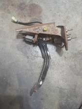 1990-2005 Mazda Miata Mx5 Oem Clutch Pedal Pad Assembly Manual Trans NA NB 90-05