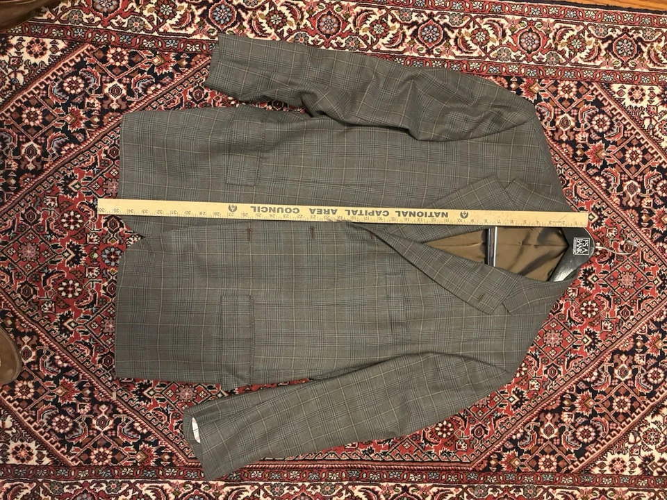 Kiton Wilkes Bashford Men’s Plaid Sport Coat 100% Cashmere US 46R - Image 4 of 4