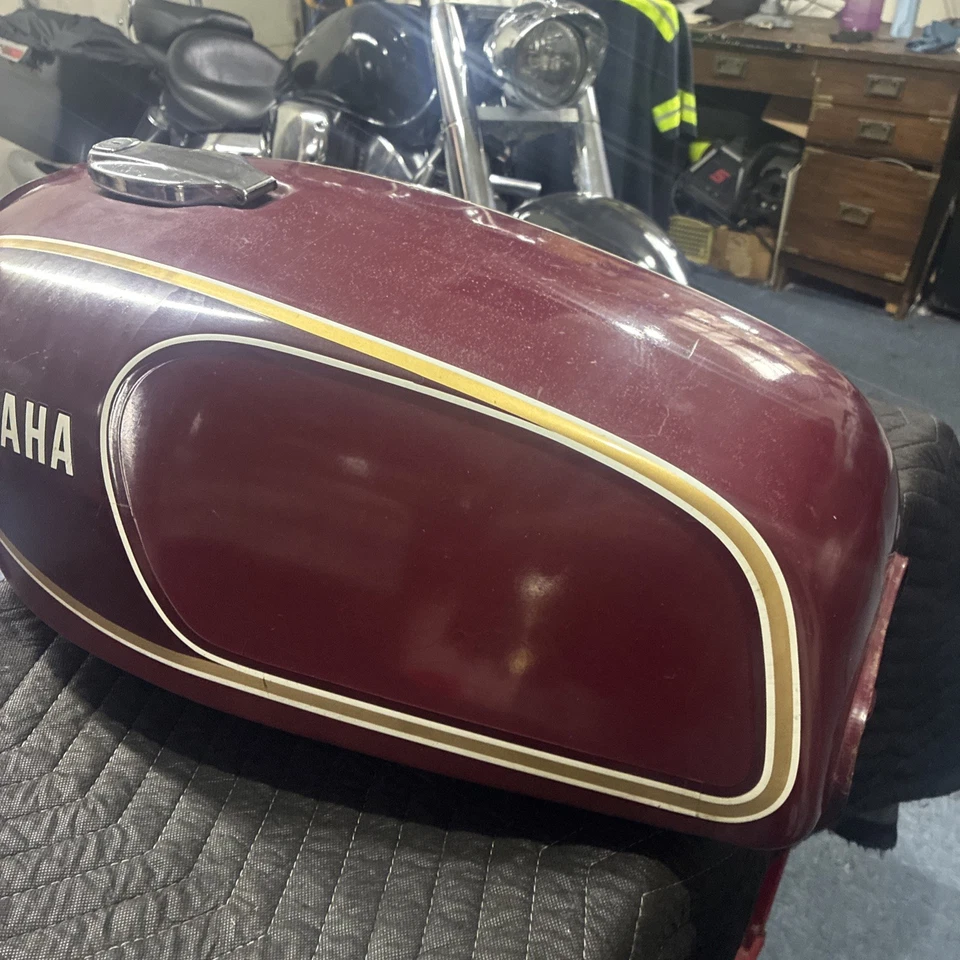 1976 Yamaha XS750 Fuel Tank - Image 2 of 4