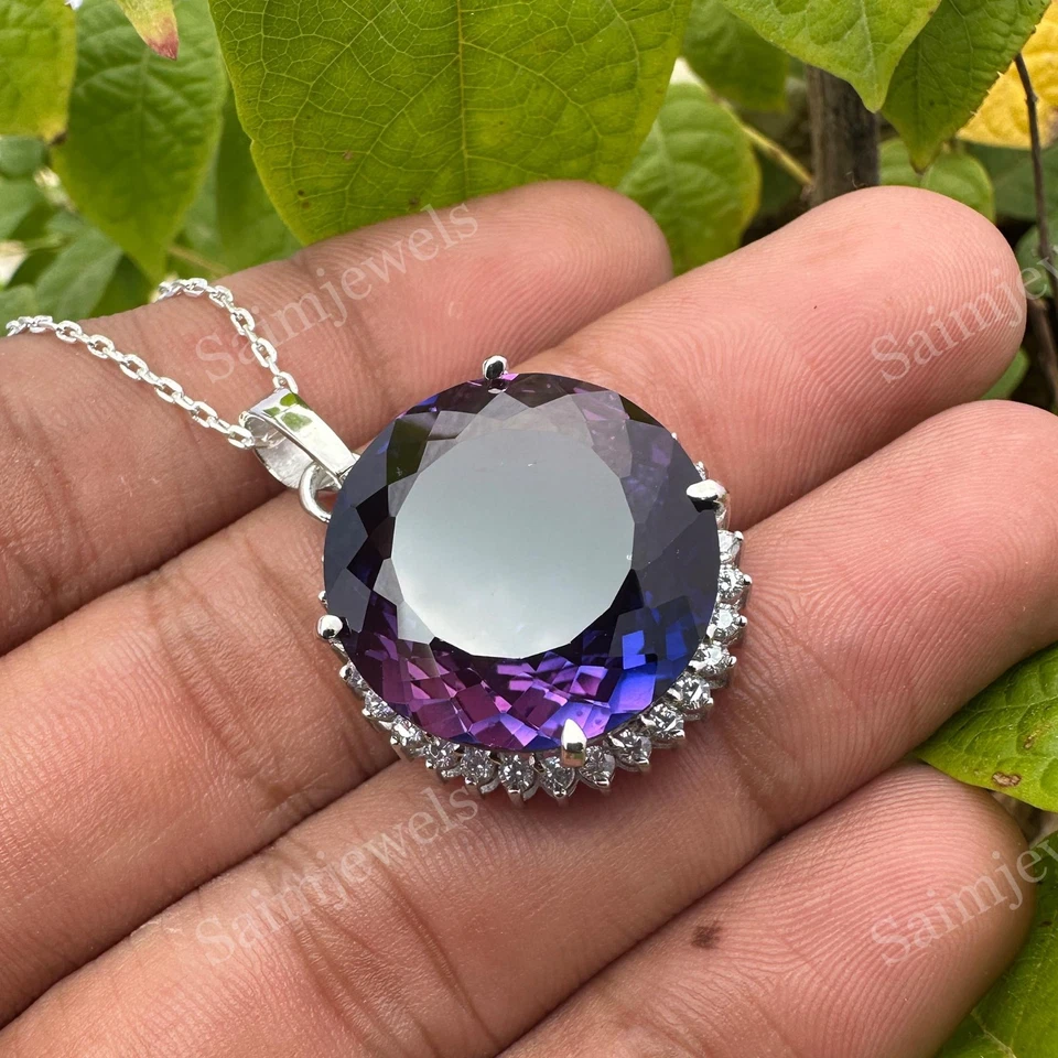 Colgante con halo de zafiro púrpura redondo natural certificado 54 quilates enchapado en oro blanco de 14 k Foto 4 de 4