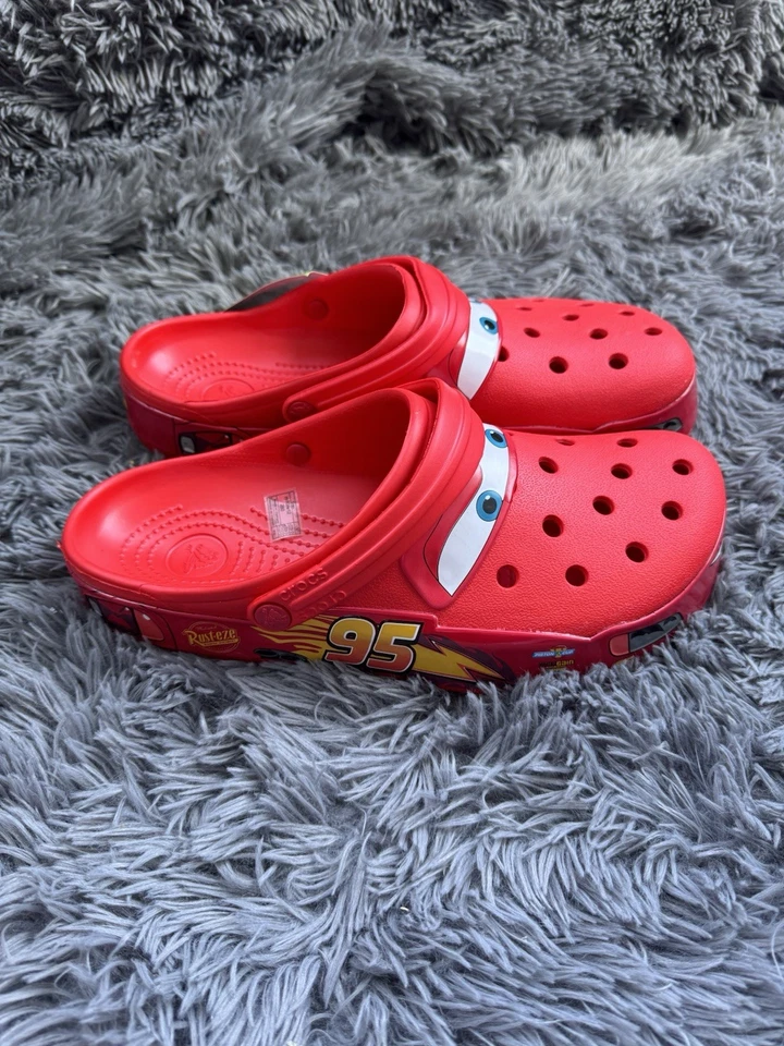 Clog Crocs Classic Lightning McQueen"Cars"Gr. 44 - 45 NEU Disney Pixar - Bild 4 von 4