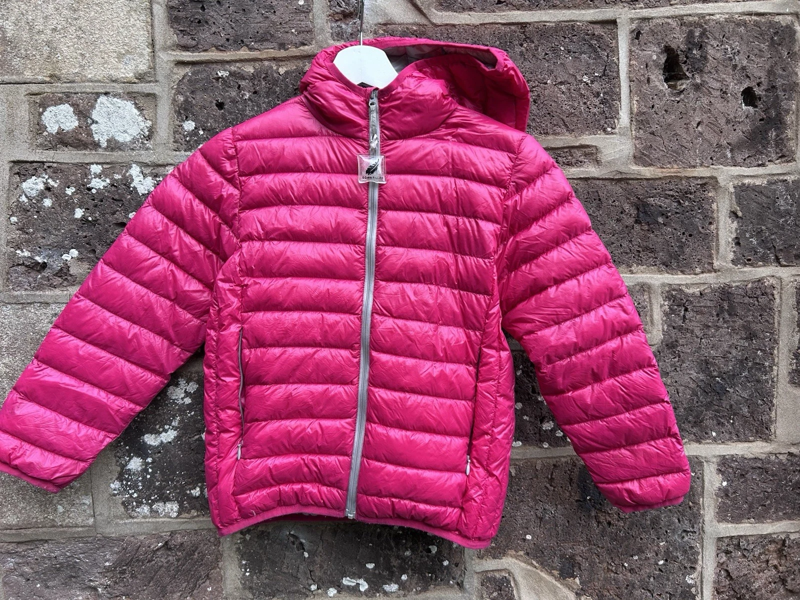 Child Size 8-9 Y Ultralight Down Filled Jacket Bright Pink