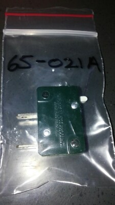 1 EACH ATARI POLE POSITION, POLE POSITION 2 ARCADE VIDEO GAME SWITCH. NOS. MINT.