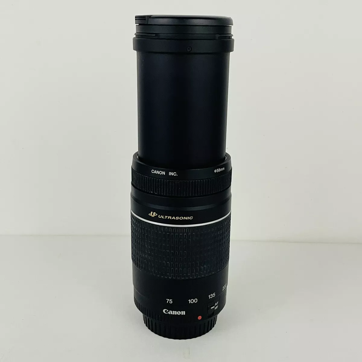 Canon Ultrasonic Zoom Lens EF 75-300mm 1:4-5.6 III USM 58 mm 1.5