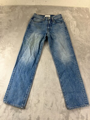 SLVRLAKE Sophie JEANS Size 24W x 28L Straight Leg Light Blue All or Nothing