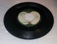 The Beatles 5112 I Want To Hold Your Hand Saw Her Standing There 45RPM Apple
