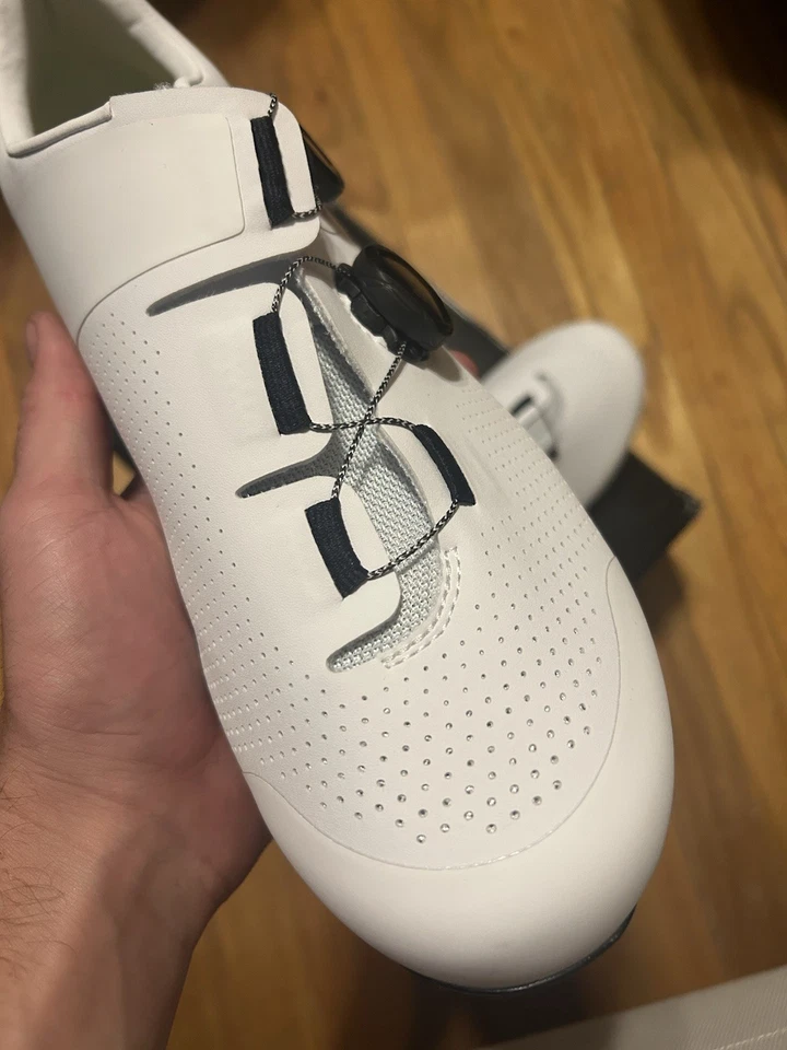 Sapatos de ciclismo de estrada Pearl Izumi Pro: 45 masculinos da UE, MSRP $285 - Imagem 4 de 4