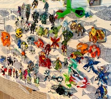 Ben 10 Figures Bandai Cartoon Network "U-Pick" -Armadrillo Brainstorm Rath Chill