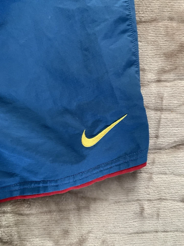 short de sport Nike FC barcelone, Football Shirt Soccer Calcio Vareuse Trikot - Photo 2/4