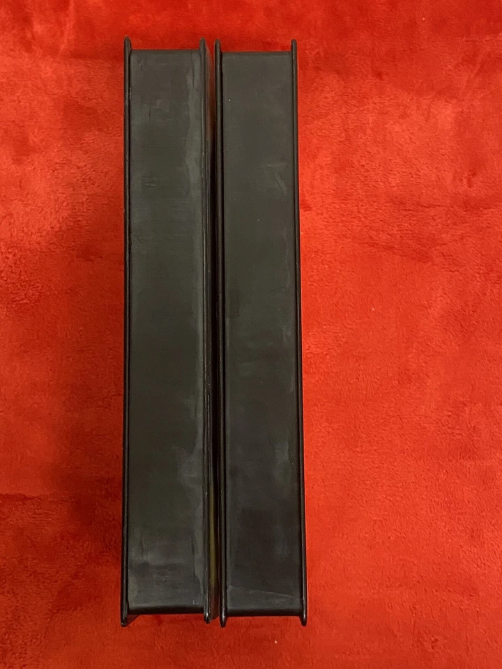 2 LOT Lost In Space VHS The Collectors Edition 1995 4 Episodes (2 On Each Tape) Foto 4 de 4