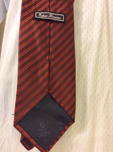 EDSOR KRONEN, 100% SETA LINEE A RIGHE ROSSO/NERO 3,5""W 59"L - Foto 2 di 7