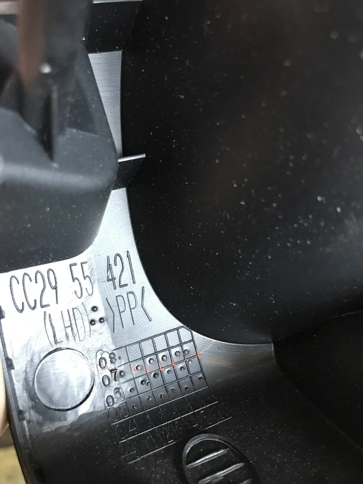 Mazda 5 Speedometer Surround Trim C23555182 Genuine 2.0 D 2007 Year Lhd - Image 4 of 4