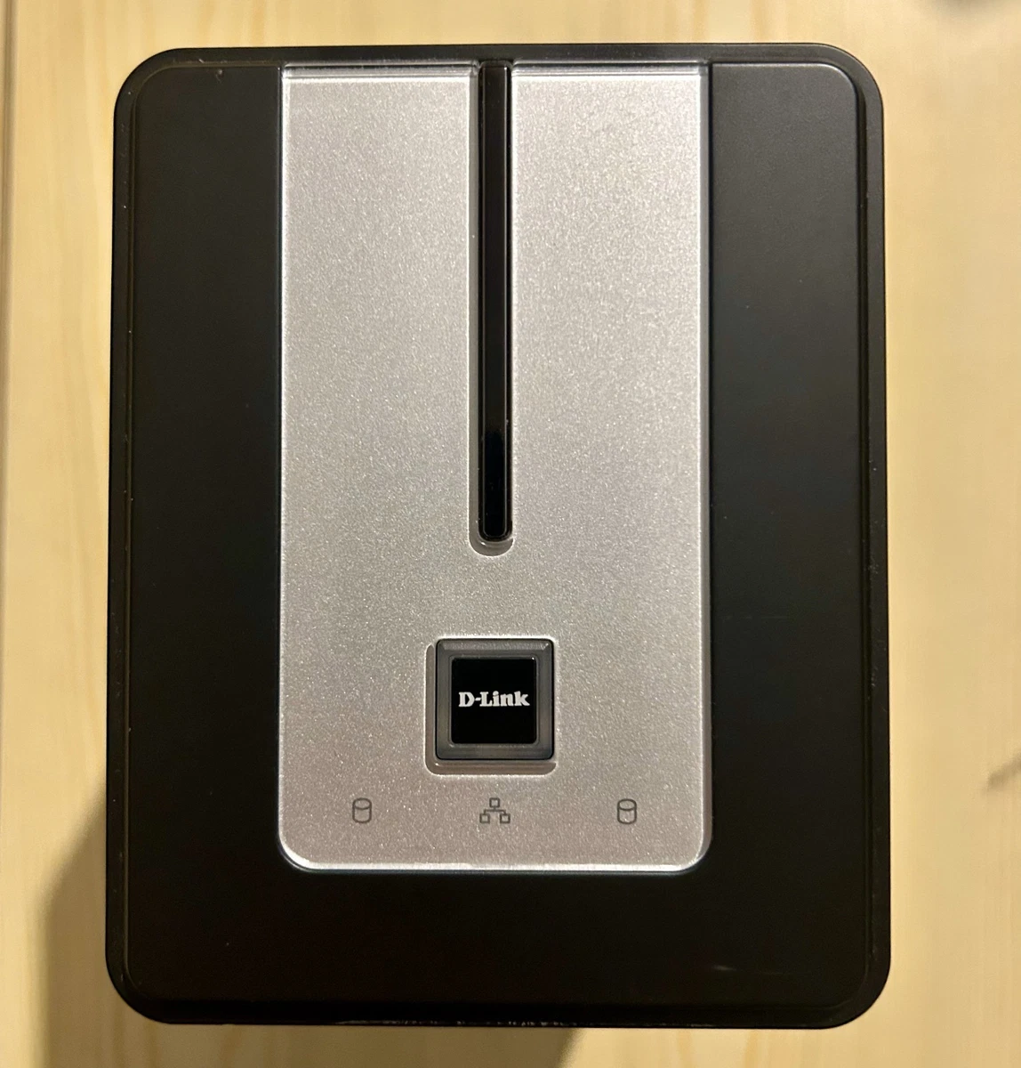 Sistema hard disk di rete D-Link mod DNS-323