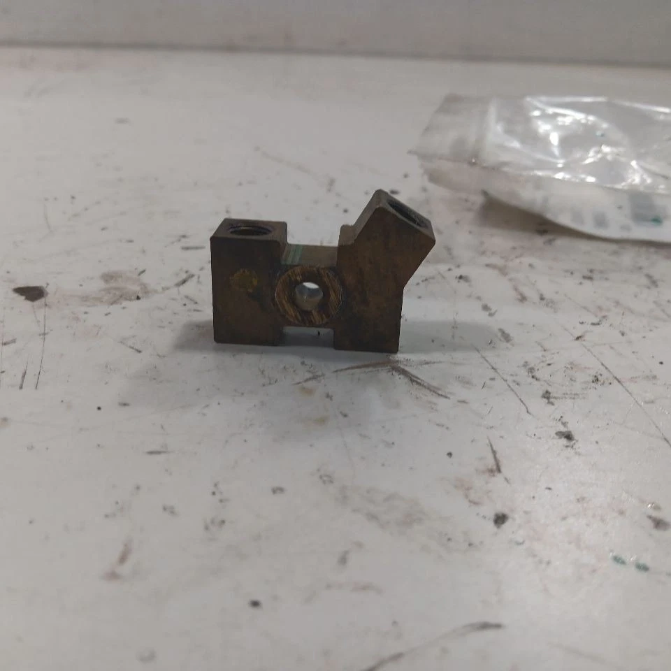 Divisor de junção de válvula proporcional linha de freio INFINITI QX50 2017 2016 2015  - Imagem 3 de 4