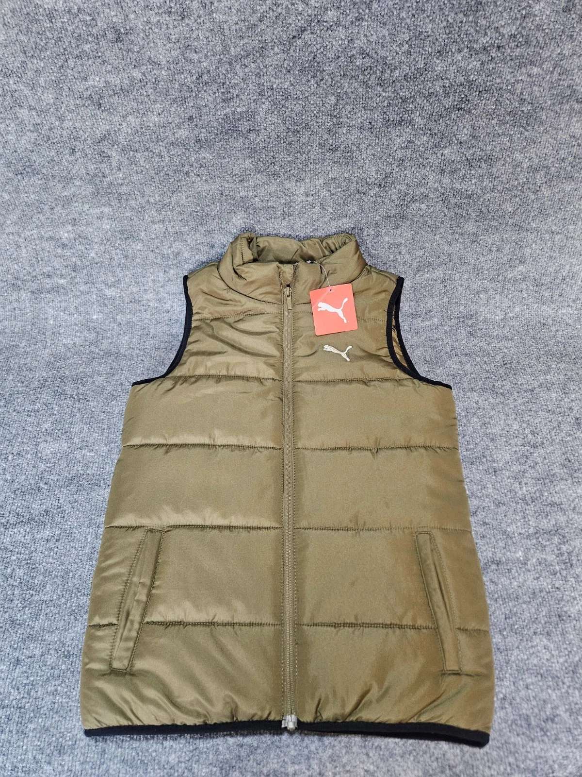 PUMA Quilted Down Puffer Vest Full Zip Lightweight Mens Medium Golf Active NWT