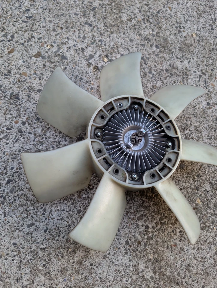 Embrague ventilador motor Lexus SC300 2JZGE 92-00 con ventilador y polea Foto 2 de 4