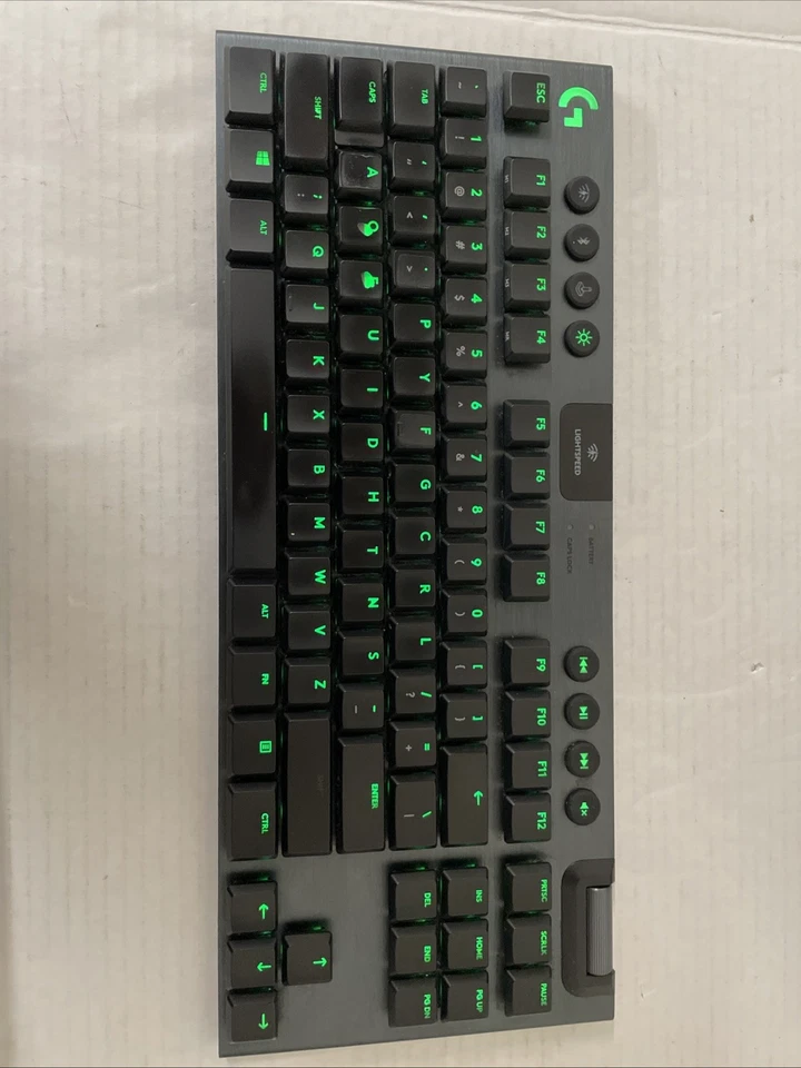 Logitech G915 X LIGHTSPEED TKL Inalámbrico Mecánico GL Juegos Táctiles. Sin USB Foto 3 de 4