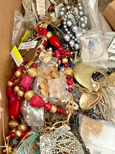 Bulk Bundle Wearable Fashion Women Jewelry Grab Bag- Lot ZX8SS