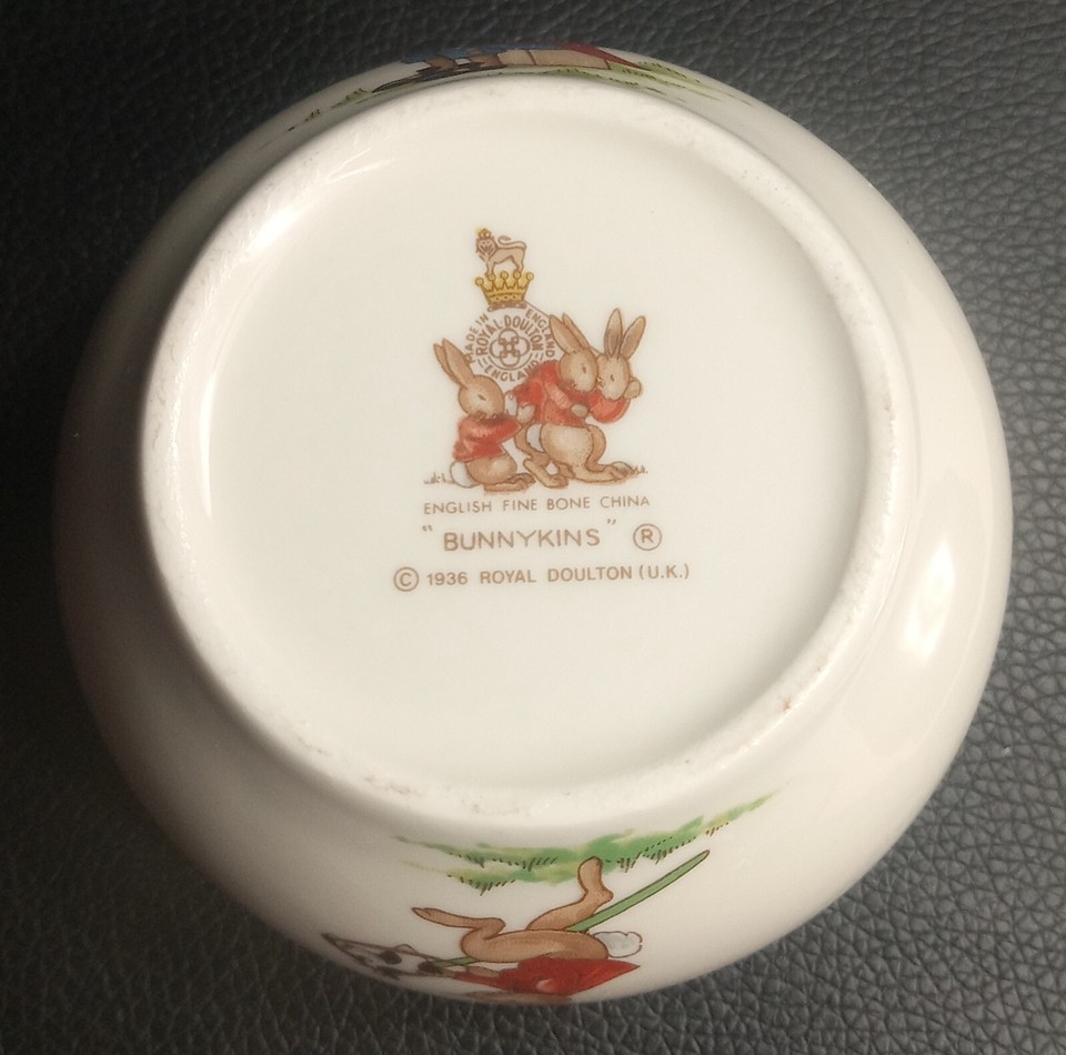 Vintage Bunnykins Royal Doulton Open Sugar Bowl Horse & Drummer Fine