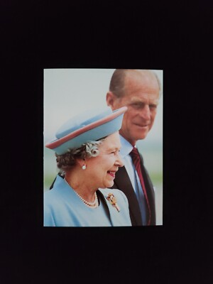 Queen Elizabeth II Unterzeichnet Buckingham Palace Weihnachtskarte Prince Philip