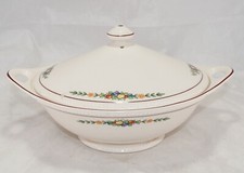 VTG Ivory Porcelain by Sebring 10.5 x 7" Serving/Casserole Dish W/Lid Floral