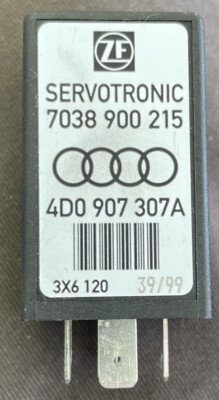 Org. Audi VW 7038900215 Relais 605 Servotronic Steuereinheit Lenkrad 4D0907307A