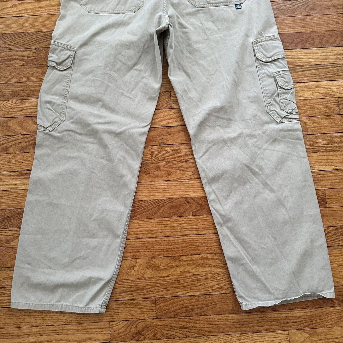 s-l1200.jpg s-l1200.jpg