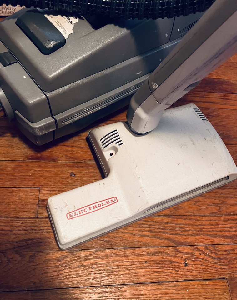 Electrolux Epic Series 6500 SR Canister Vacuum Cleaner W/ Crevice