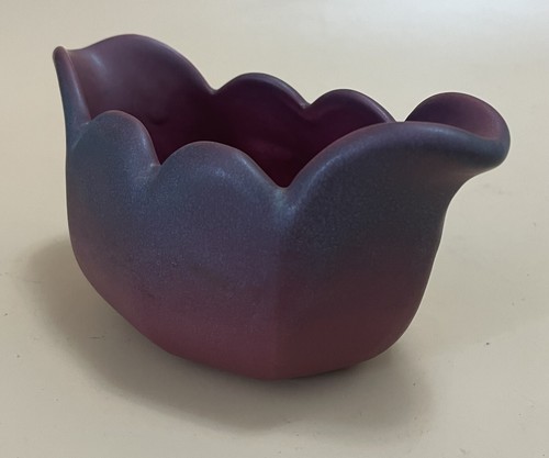 Van Briggle Mulberry Vase - Picture 7 of 15