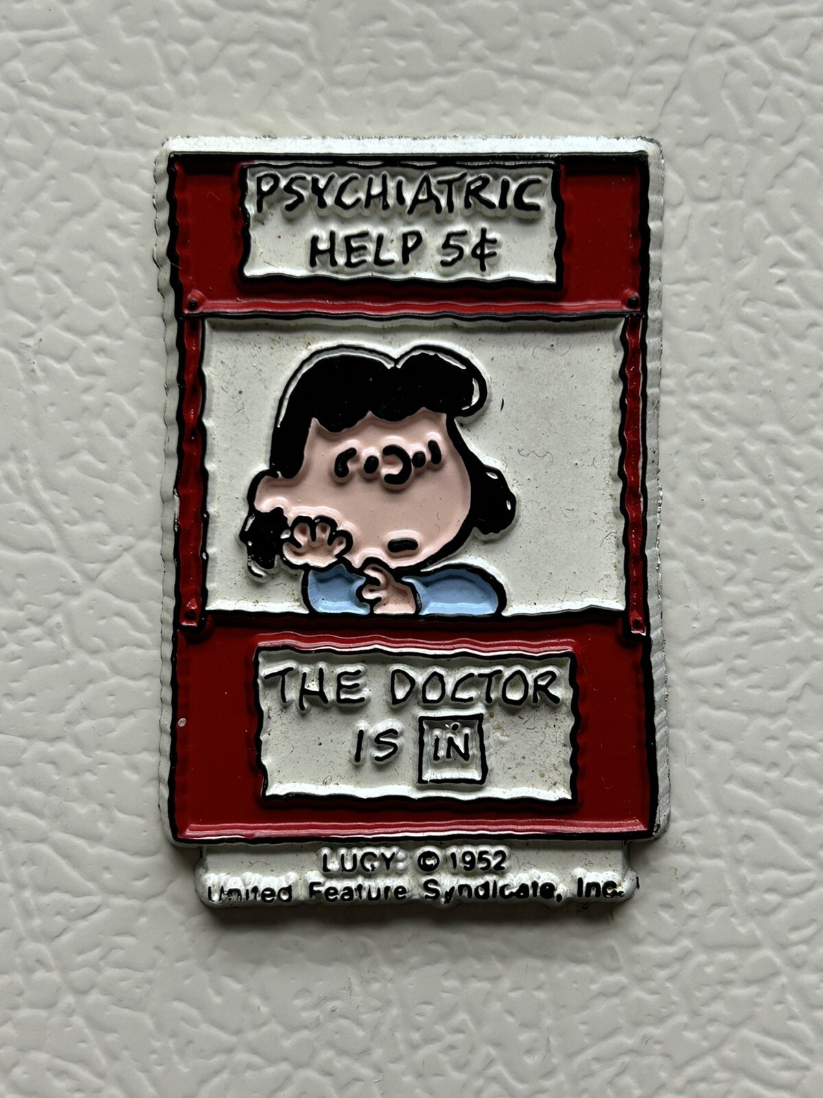 Vintage Peanuts Lucy Psychiatric Booth Cartoon Old Rubber Fridge