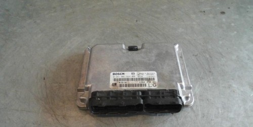 Opel Vectra B Motorsteuergerät 90569348  0281001634