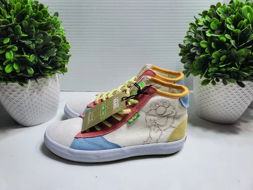 Scarpa bambino VANS Sesame Street ~ The Lizzie personaggi ricamati taglia 2 5 ?Nuova con etichette