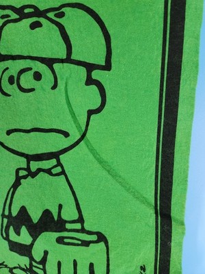 Vintage Peanuts Charlie Brown with Baseball Mitt Felt Banner