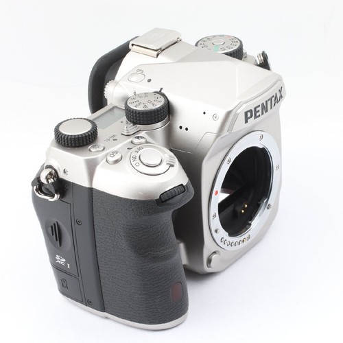 Anzahl Auslösungen 1 187 Pentax K-1 Limited Silber - Bild 2 von 7
