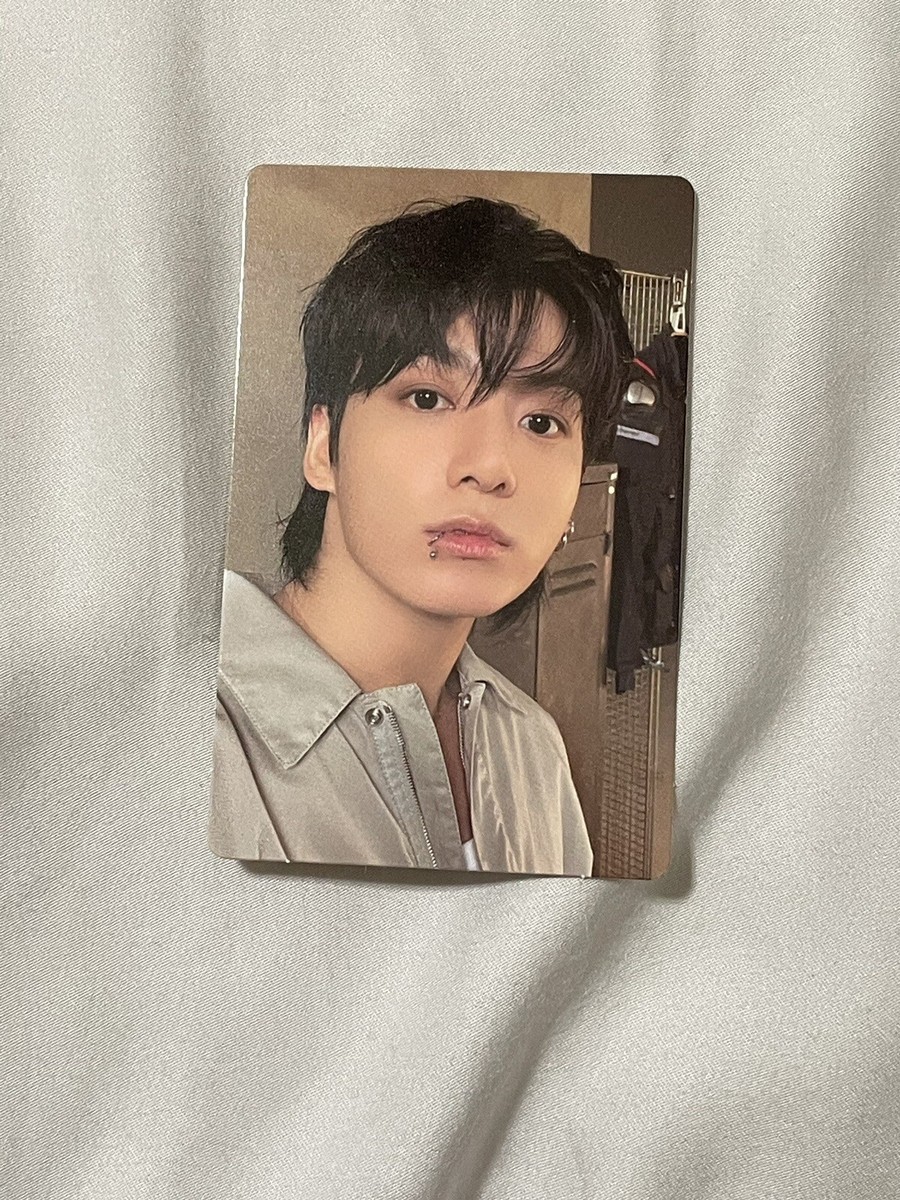 BTS JUNGKOOK JK GOLDEN 1ST ALBUM RANDOM PHOTOCARD PC K-POP USA